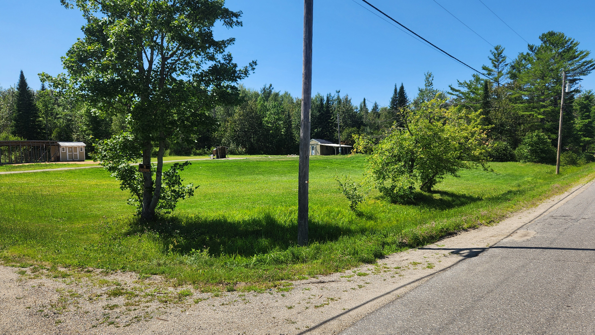 Mobile home lot for rent in Chester, ME – Penobscot County